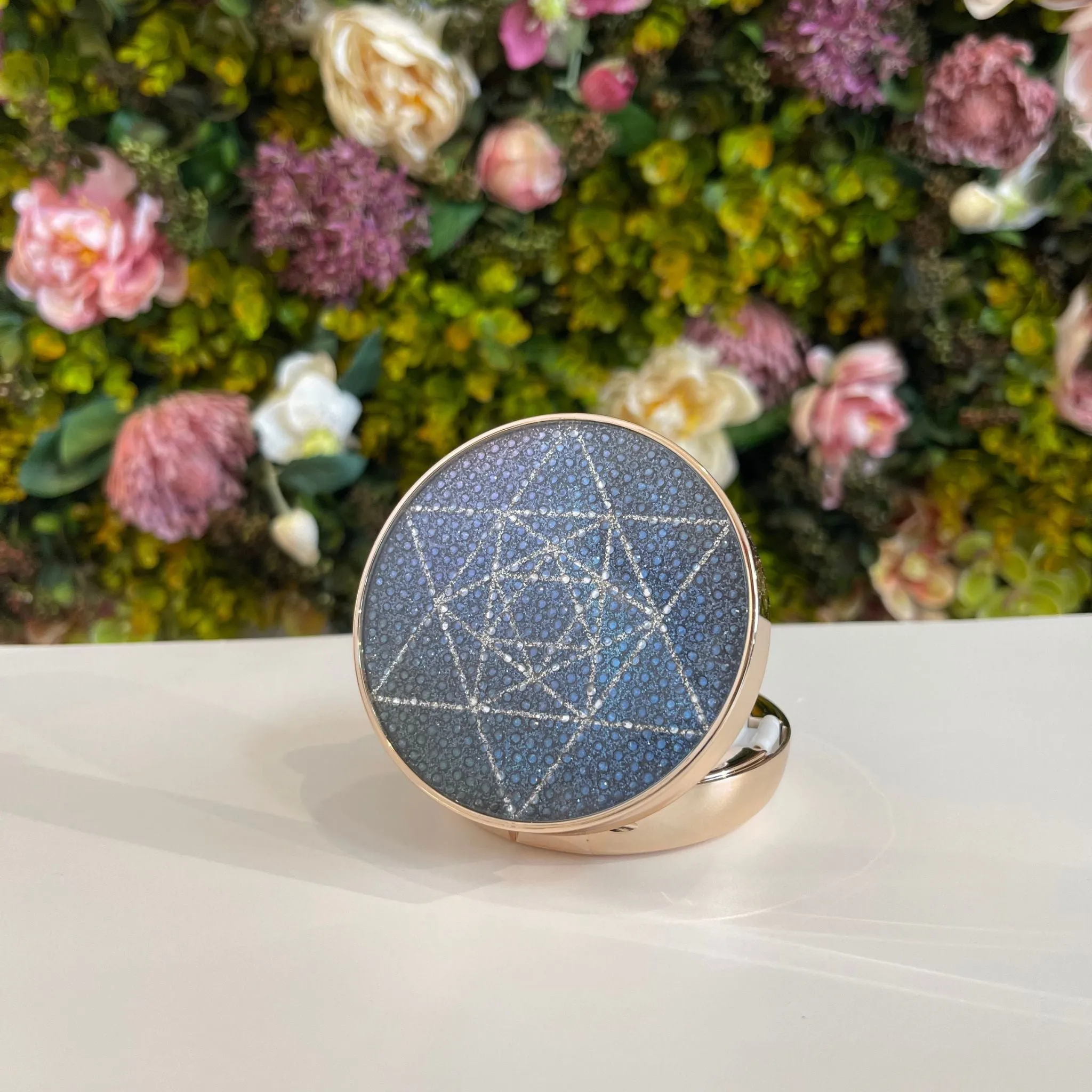 Jewelry Radiant Cushion Cream SPF 50 
