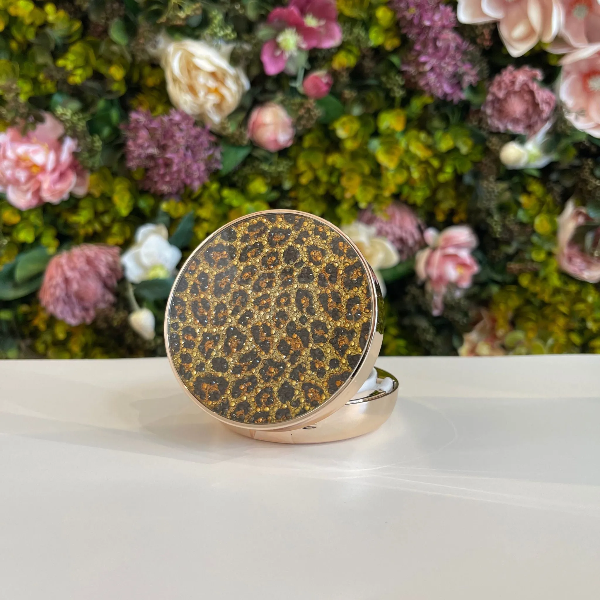 Jewelry Radiant Cushion Cream SPF 50 